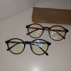 Stylish Round Glasses Set - Black and Tortoiseshell